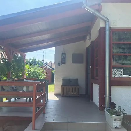 Karneol Διαμέρισμα Balatonfenyves